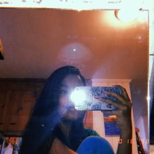 Meet your Posher, Briana